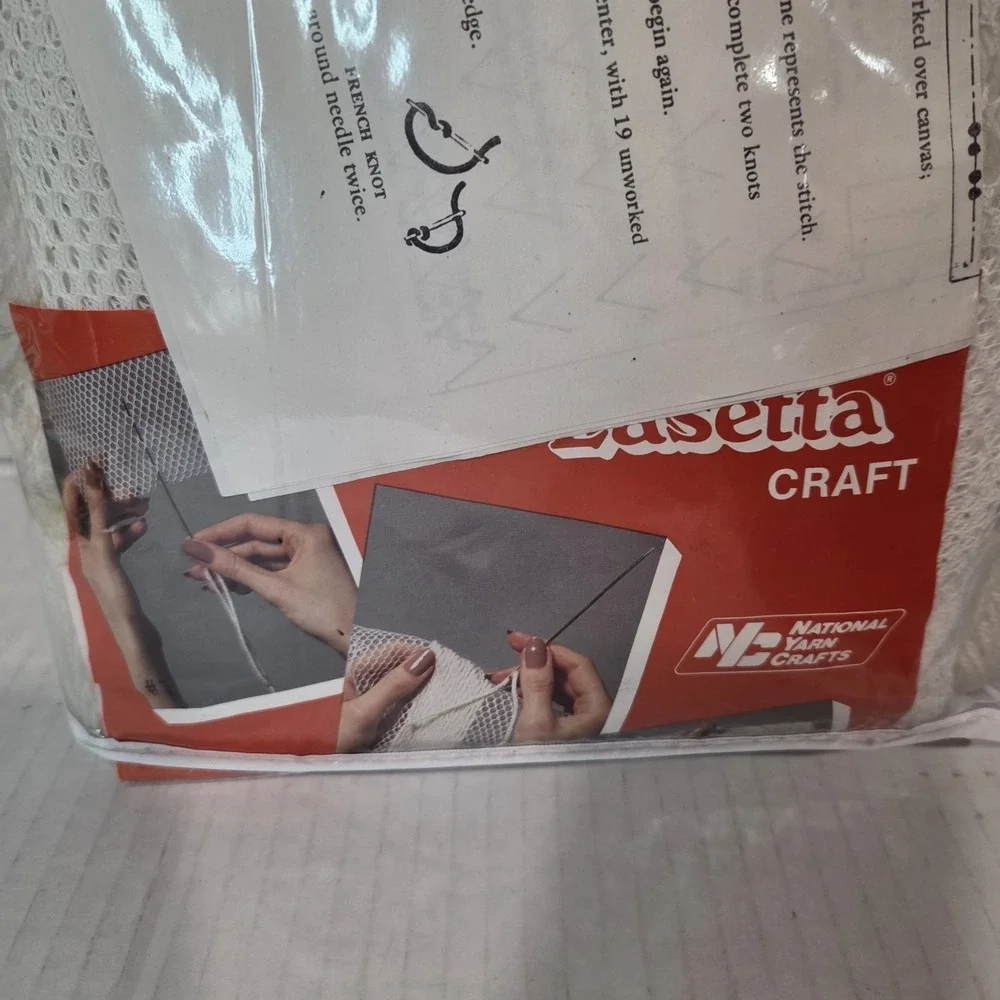 Lasetta National Yarn Irish Candlewick Afghan Throw Kit Sealed 38